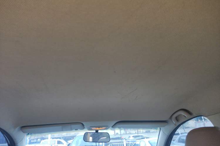 Used Baojun 730 2014 1.5L manual Comfort version 7 seats