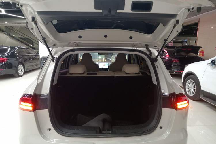 Used Wuling Bingo PLUS 2024 401 km Range 5-Seater Version
