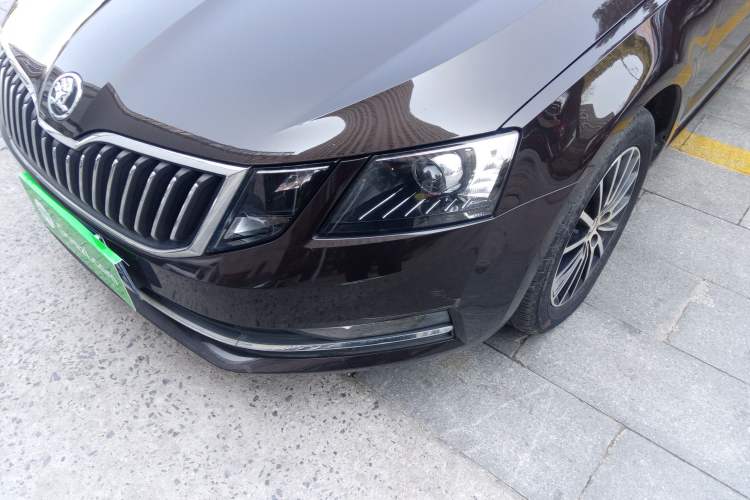 Used Skoda Octavia 2018 TSI230 DSG Luxury Edition