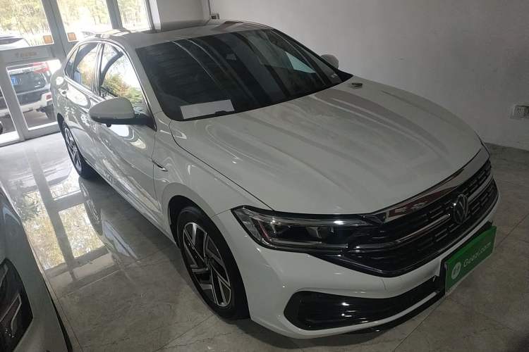 Used Volkswagen Sagitar 2023 200TSI DSG Excellence Edition Exterior 1