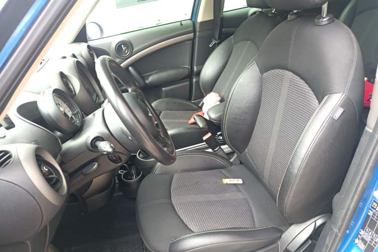 Used MINI 2011 1.6T COOPER S
