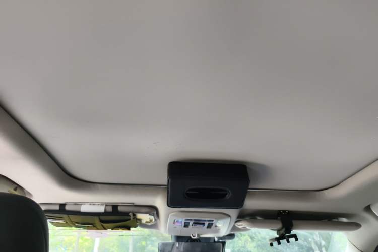 Used Toyota Highlander 2022 Dual-Engine 2.5L Four-Wheel Drive Supreme Edition 7-Seater Headliner