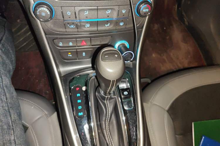 Used Chevrolet Malibu 2014 2.0L Automatic Luxury Edition