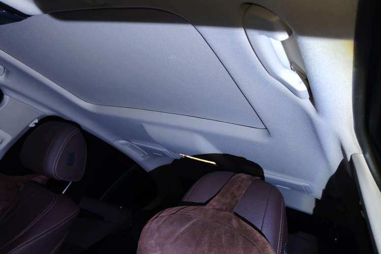 Used BMW 5 Series 2020 525Li Luxury Package
