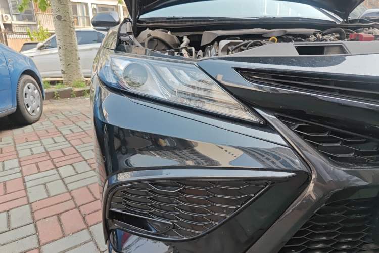 Used Toyota Camry 2022 2.0S Knight Edition Right Front Headlight