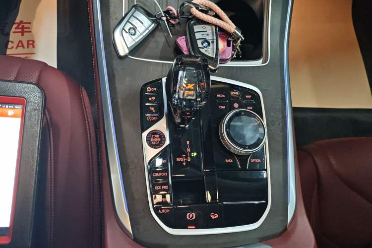 Used BMW X5 2022 Restyled xDrive 30Li Luxury Version M Sport Package