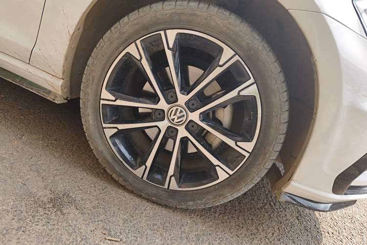 Used Volkswagen Golf 2018 280TSI Automatic R-Line Model
