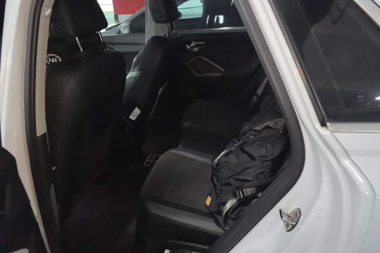 Used Audi Q3 2019 35 TFSI Advanced Dynamic Edition Left Rear Seat