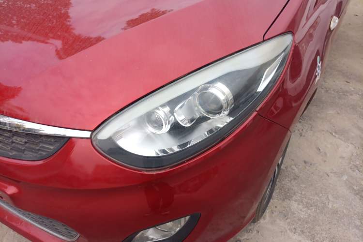 Used Cowin C3R 2015 1.5L Manual Yellow Diamond Edition