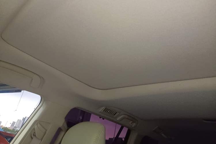 Used Toyota Prado 2015 4.0L Automatic U.S.-Spec Version
