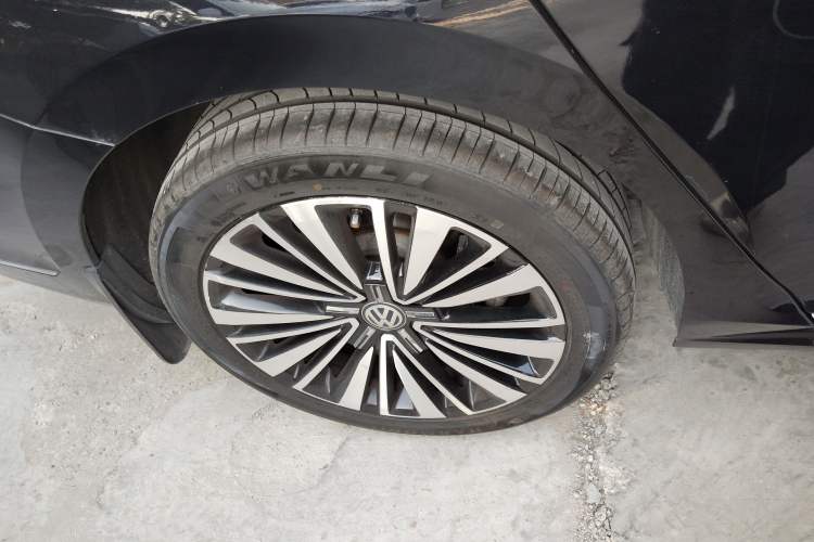 Used Volkswagen Passat 2019 380TSI Prestige Edition China VI Standard
