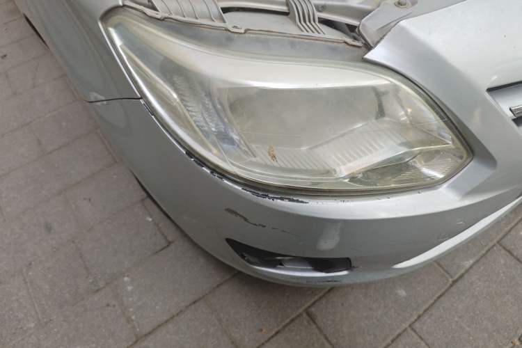 Used CHANGAN Alsvin V3 2012 1.3L Manual Luxury Version China IV Standard Right Front Headlight