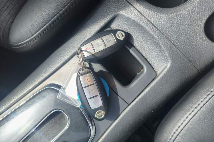 Used Nissan Tiida 2014 1.6L CVT Smart Model Vehicle Key