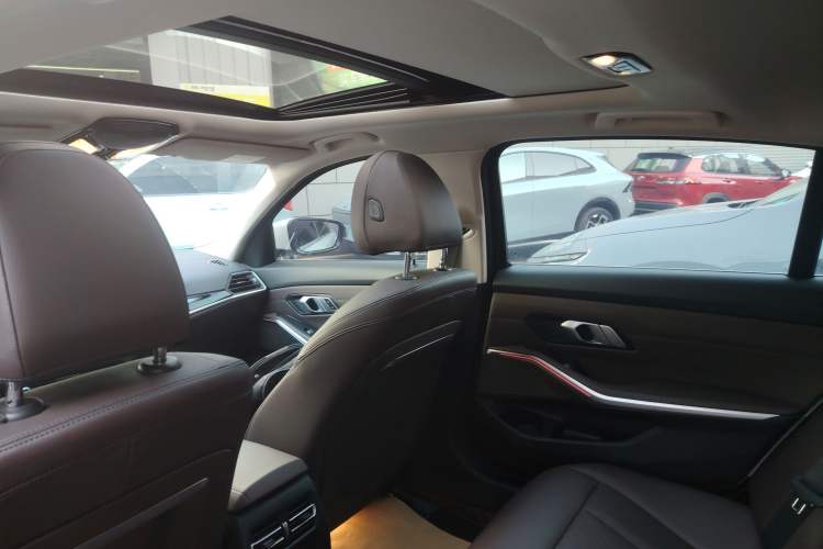 Used BMW i3 2022 eDrive 35 L