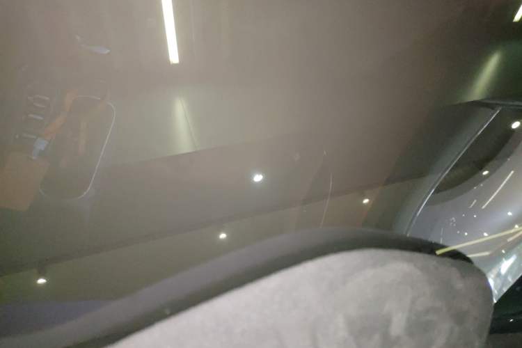 Used Xiaomi Auto SU7 2024 Four-Wheel Drive Ultra-Long Range Advanced Intelligent Driving Max Edition