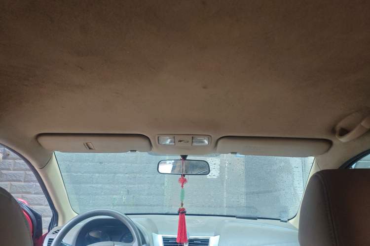 Used Hyundai Verna (older generation) 2010 Sedan 1.4L Manual Standard GL Model
