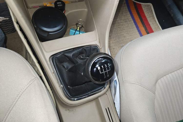 Used Volkswagen Jetta 2015 1.6L Manual Comfort Model