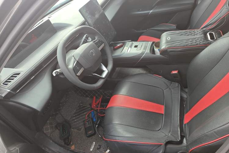 Used CHANGAN NEVO A05 2024 Truly Delicious Version 70 Leading Edition Left Front Seat