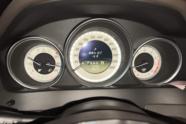 Used Mercedes-Benz C-Class 2011 C 200 CGI Elegant Model Instrument Cluster