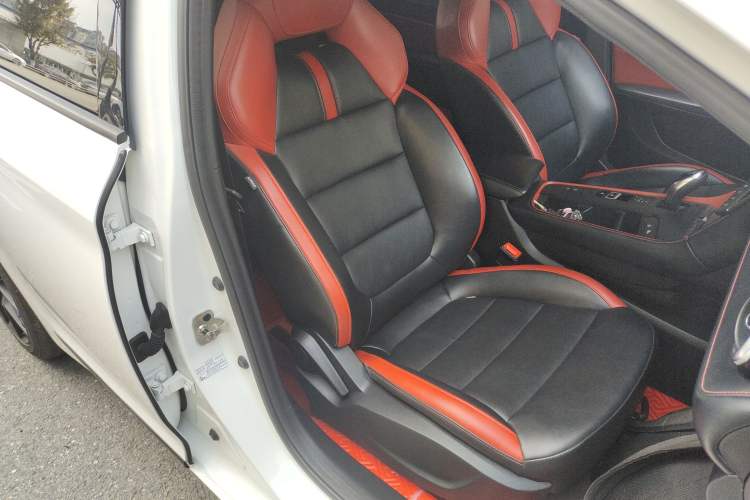 Used MG 6 2020 1.5T Automatic Trophy Flagship Edition Right Front Seat