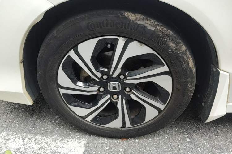 Used Honda Crider 2016 1.8L CVT Comfort Version
