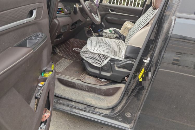 Used BAW Ruisheng Ace M7 2023 1.6L Standard Wheelbase Enjoy Edition 7-seater Driver Seat