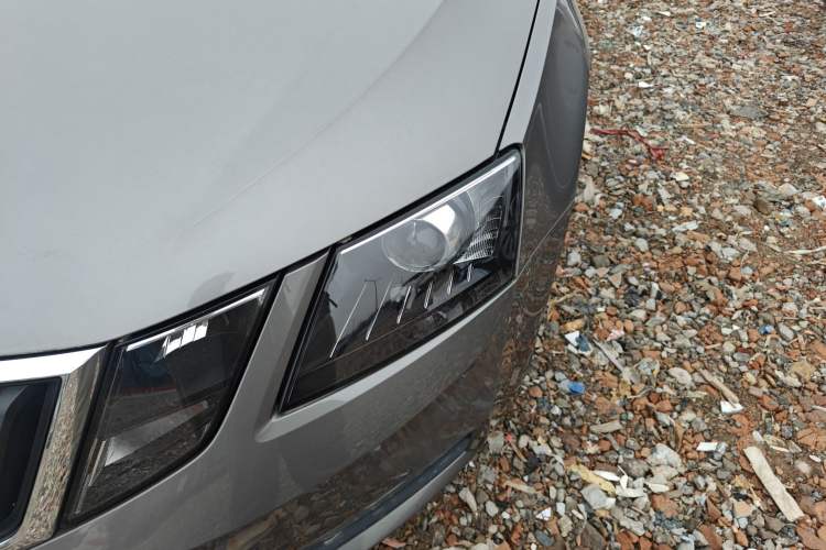 Used Skoda Octavia 2022 1.5L Automatic Comfort Edition Left Front Headlight