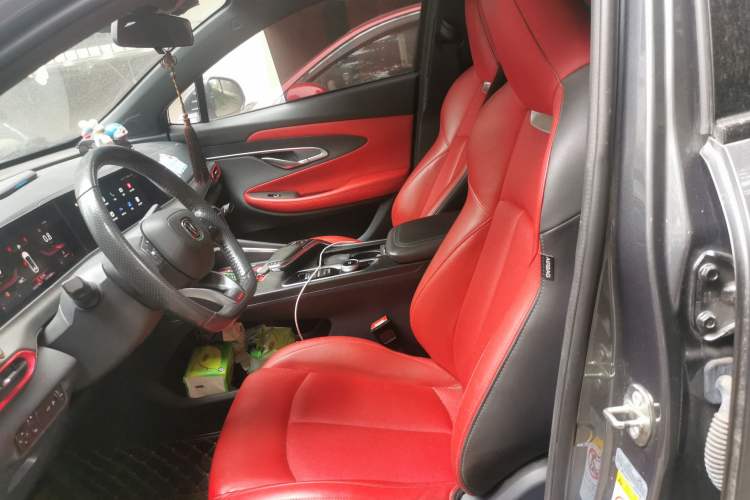 Used CHANGAN UNI-T 2020 1.5T Flagship Version
