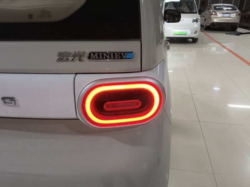 Used Wuling Hongguang MINIEV 2024 3rd Generation 215km Youth Edition — 7