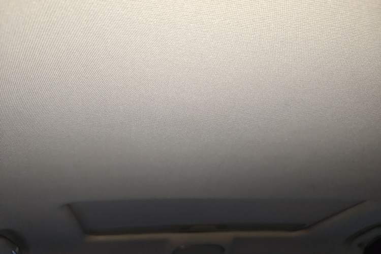 Used Haval H2 2015 1.5T Automatic Two-Wheel Drive Prestige Edition Headliner