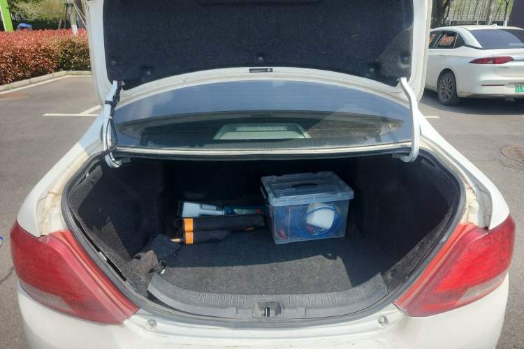 Used BYD e5 2018 450 Smart Connect Enjoyment Version