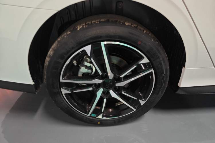 Used Geely Auto Binray 2024 Binrui COOL 1.5T DCT Longteng Edition