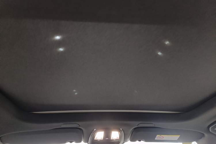 Used Volvo XC60 New Energy 2025 Plug-in Hybrid Long-Range All-Wheel Drive Smart Luxury Edition Headliner