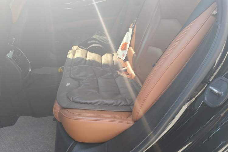 Used Cadillac CT6 2019 28T Luxury Model
