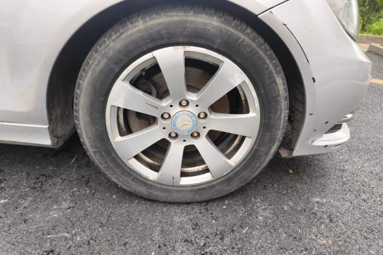 Used Mercedes-Benz C-Class 2010 C 180K Classic model