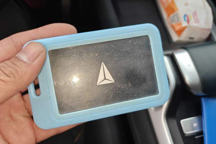 Used Deepal G318 2024 Four-Wheel-Drive Air Suspension Model
