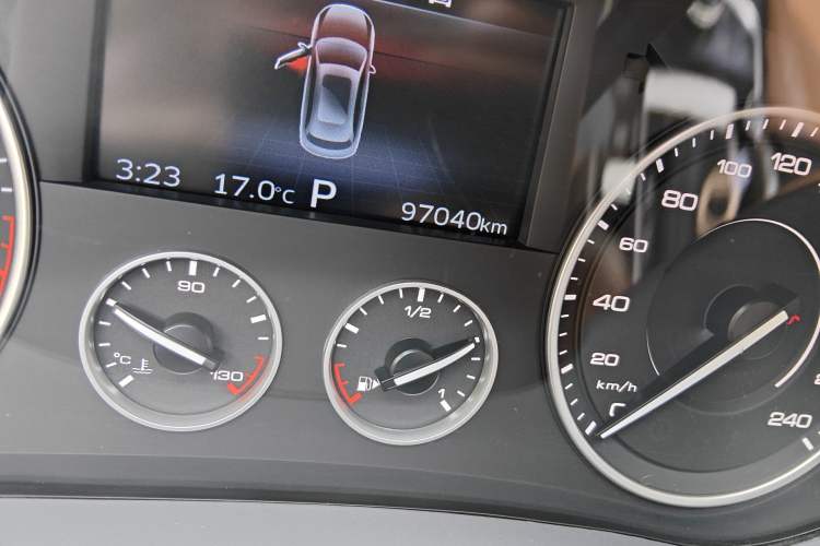 Used BORGWARD BX7 2016 28T Two-Wheel Drive Luxury Version 5 Seats
