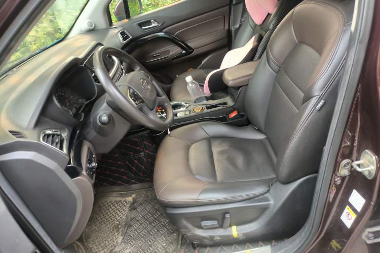 Used GAC Trumpchi GS4 2017 235T Automatic Two-Wheel Drive Luxury Smart Connectivity Version Left Front Seat