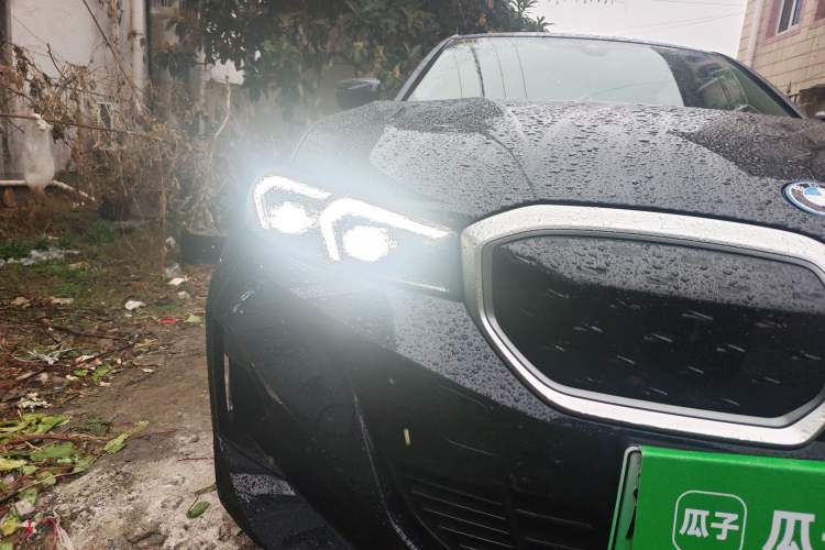 Used BMW i3 2024 eDrive 35 L
