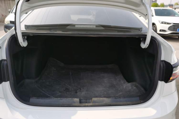 Used Volkswagen Lavida 2025 New Sharp 1.5L Outstanding New Edition