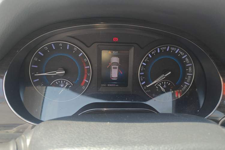 Used Haval H2 2017 Red-Label 1.5T Manual Two-Wheel-Drive Elite Model
