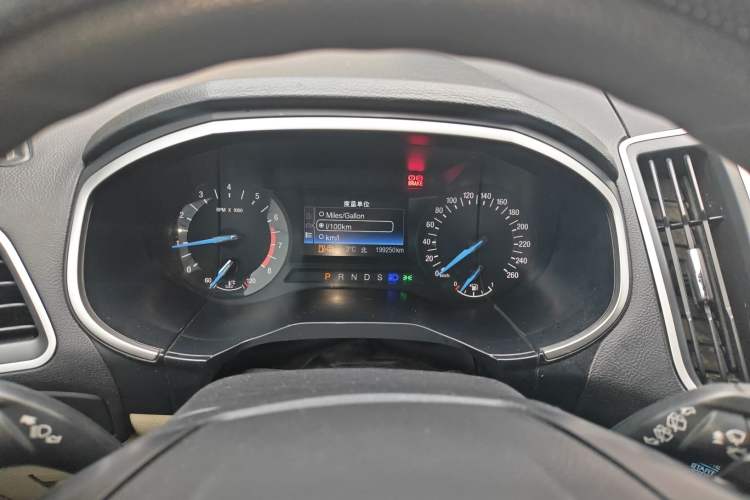 Used Ford Edge 2015 2.0T GTDi Two-Wheel-Drive Elite Edition