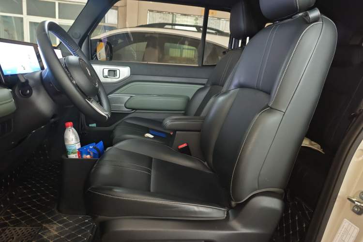 Used Baojun Spark 2024 Flagship Edition Left Front Seat