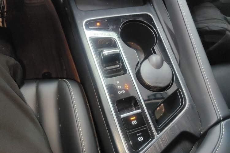 Used Bestune B70 2024 Dragon Edition 1.5T Leading Model
