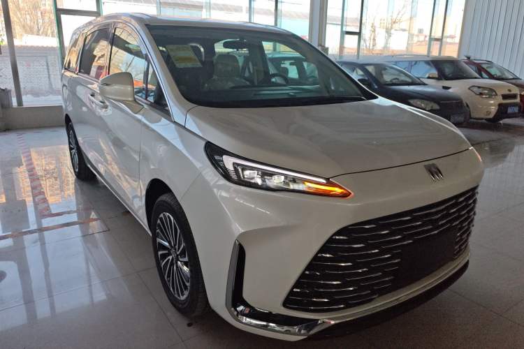 Used Buick GL8 New Energy 2025 Lushang First-Drive Edition 7-Seater
