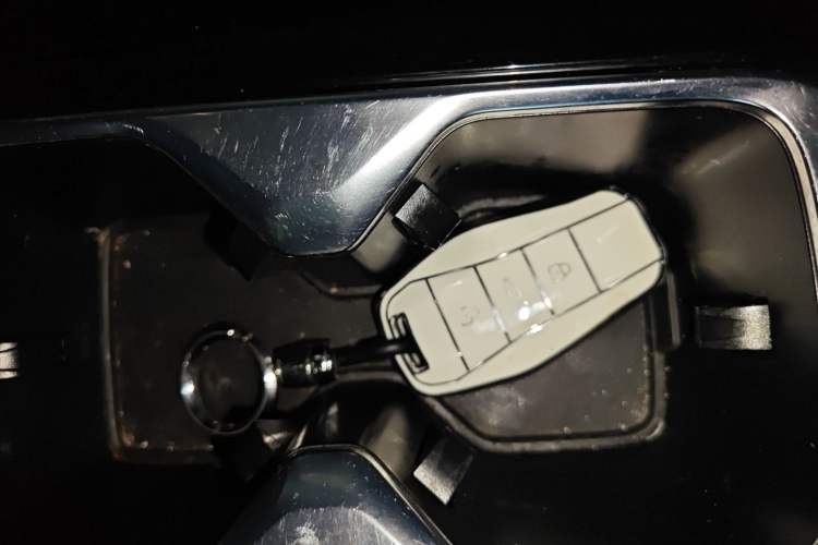 Used SOL QX 2021 300T DCT Luxury Smart Connectivity Version