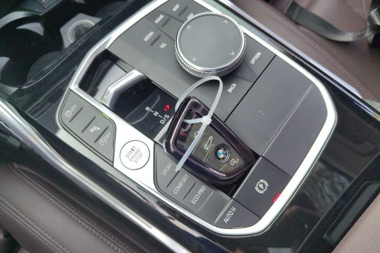 Used BMW 3 Series 2023 320Li M Sport Package Interior 1