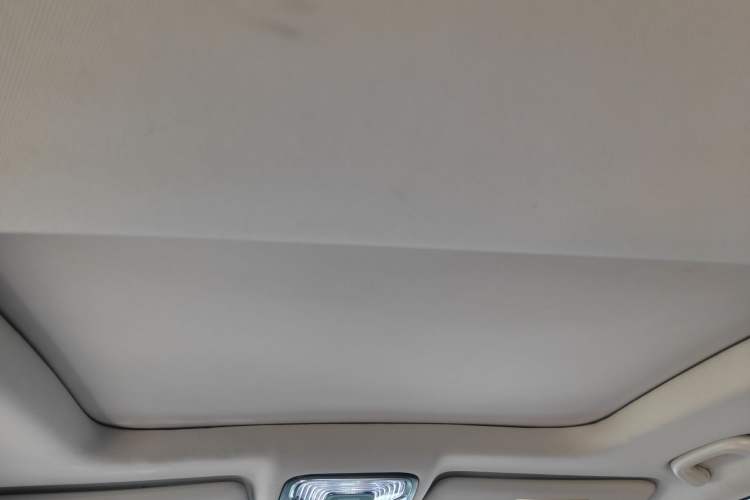 Used CHANGAN CS85 COUPE 2019 2.0T Automatic Luxury Edition China V Standard Headliner