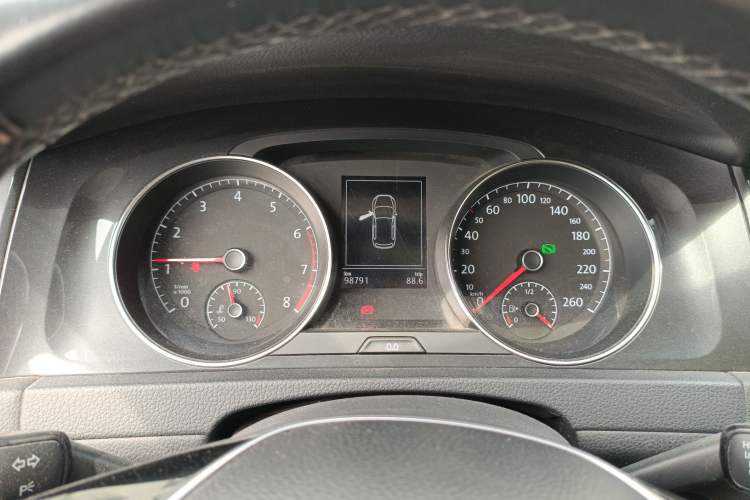 Used Volkswagen Golf 2018 230TSI Automatic Comfort Model Instrument Cluster