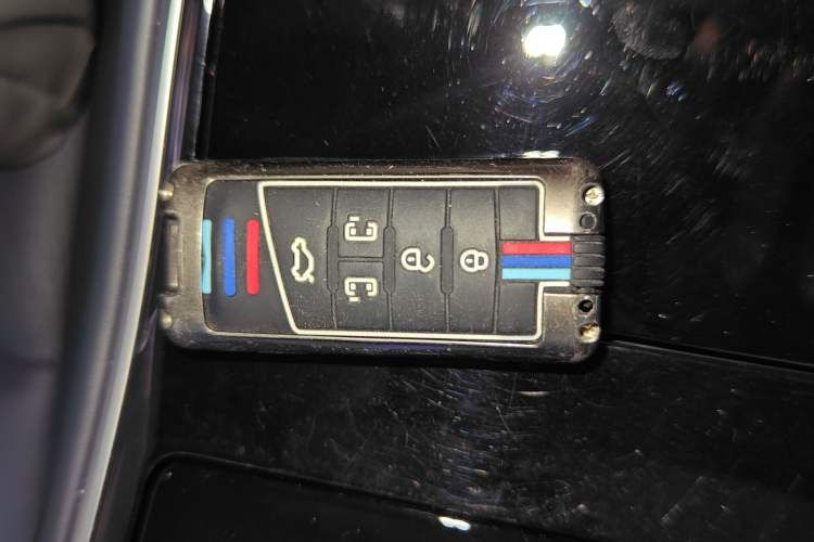 Used GAC Trumpchi M8 2021 Master Series 390T Ultimate Edition Vehicle Key